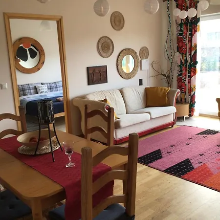 Peaceful In The Center Of Apartament